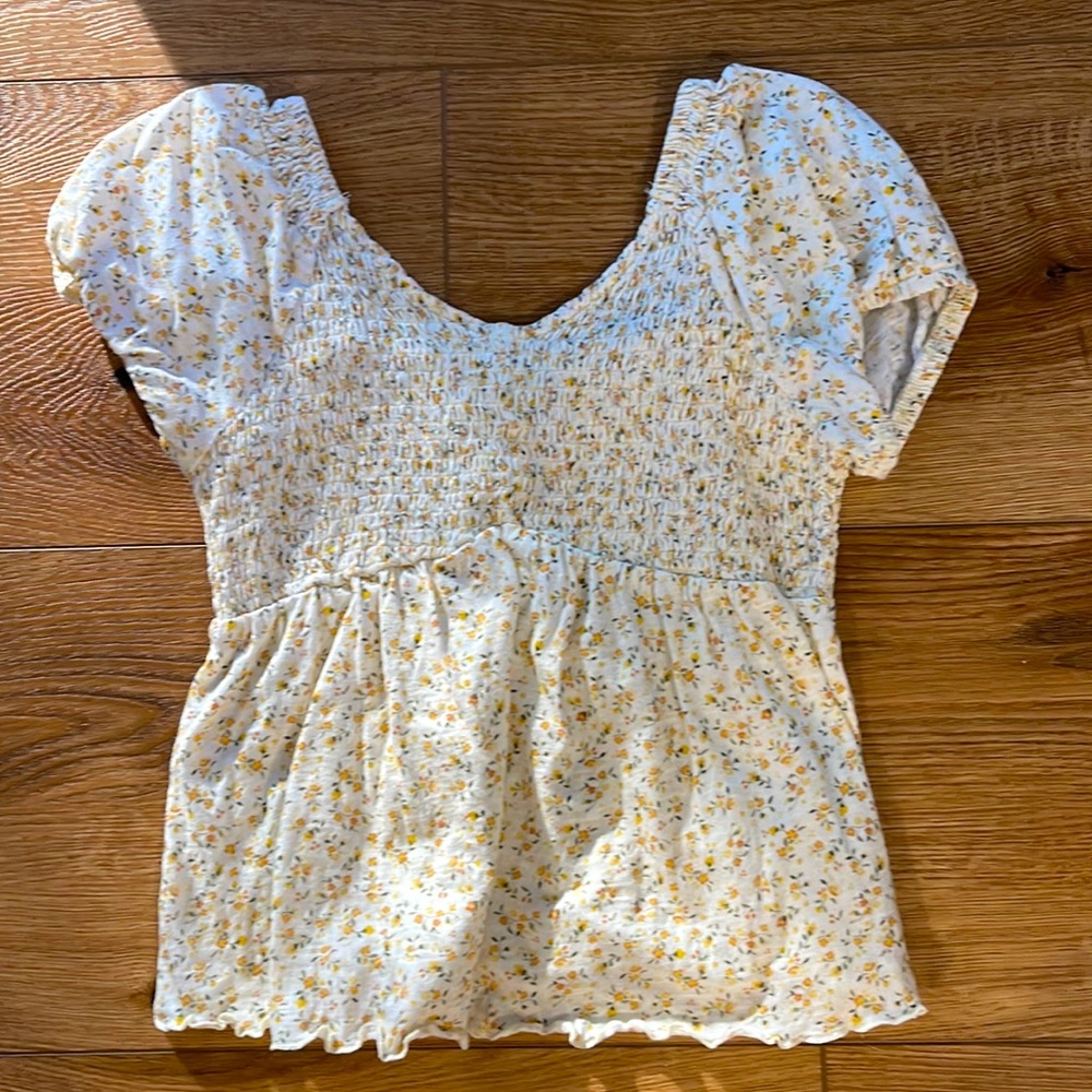 My daughter loved this shirt! It’s perfect for a summer dinner or barbecue! :)